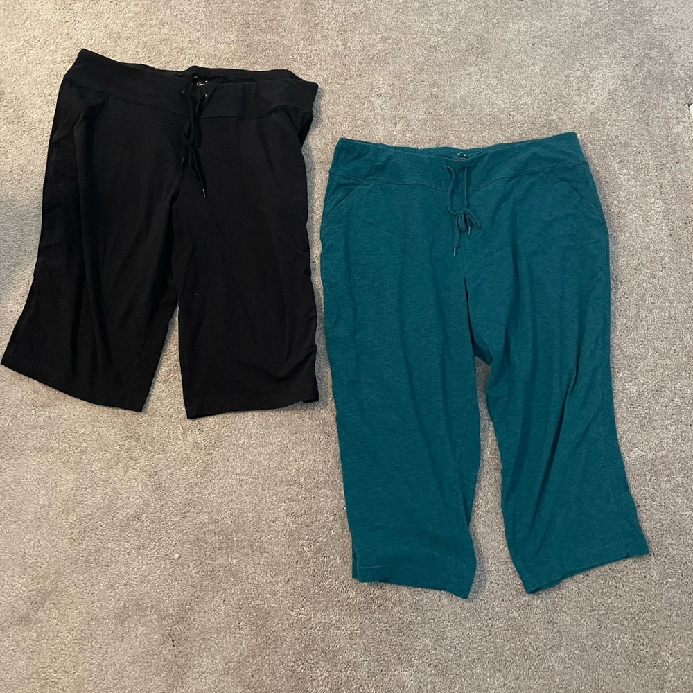 Womens Plus Tek Gear Capris - Set of 2